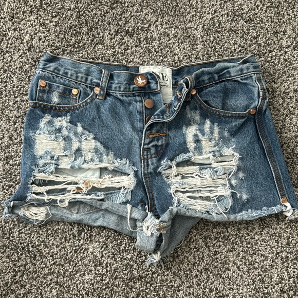 One teaspoon Romeo’s size 26 - Picture 1 of 2